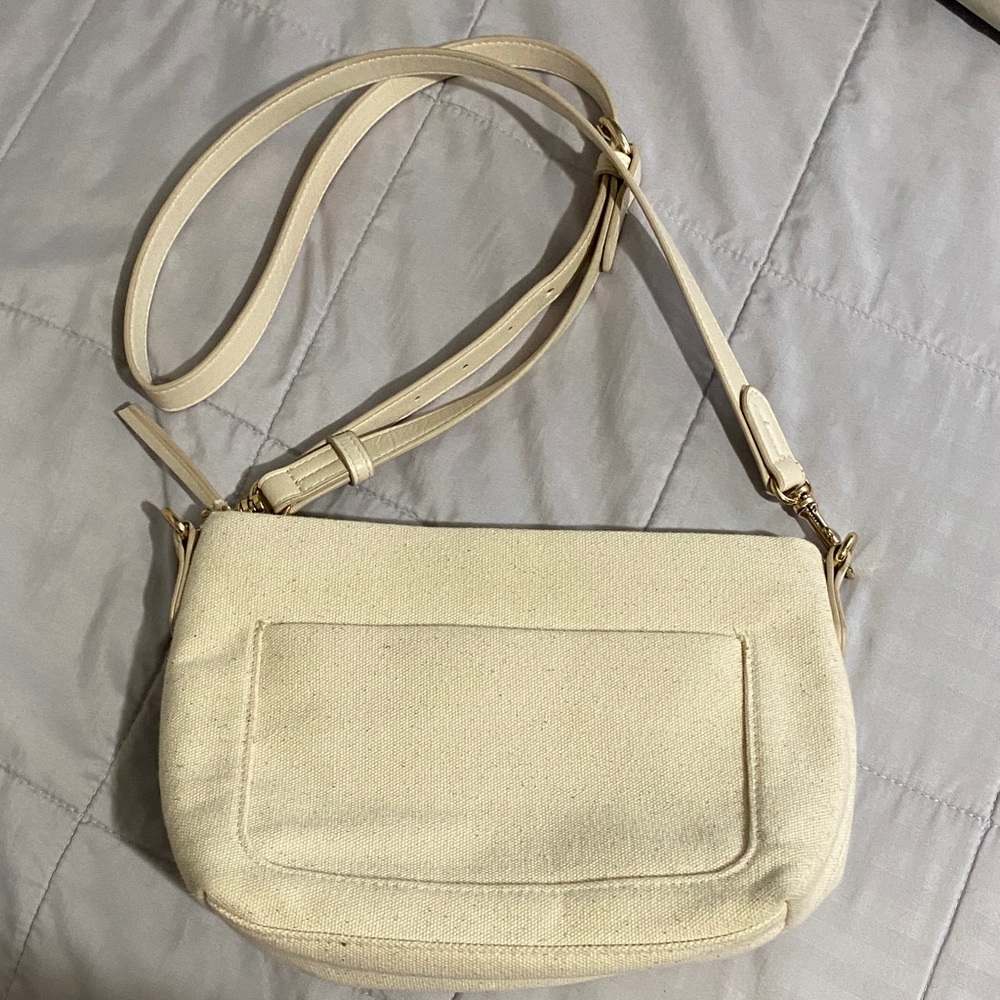 Universal Thread Cream Crossbody Bag